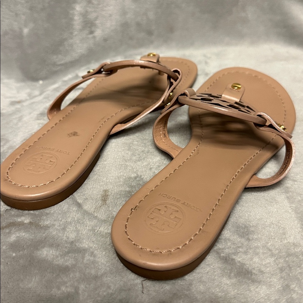 Tory Burch Miller Sandals Size 8.5 - Picture 5 of 8